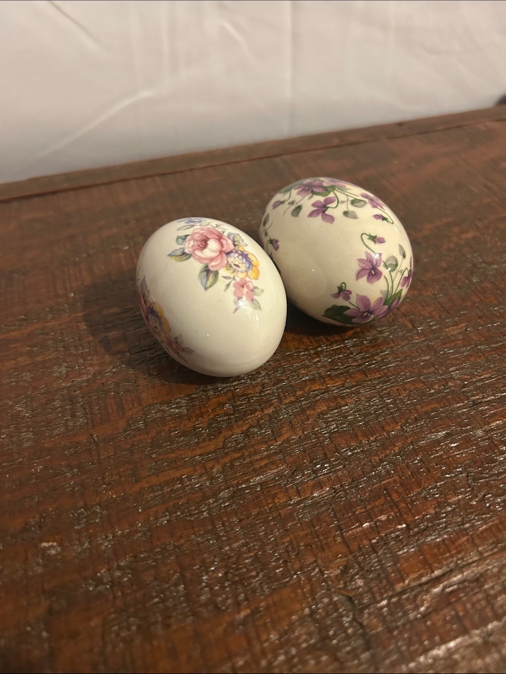 Vintage pair of ceramic eggs